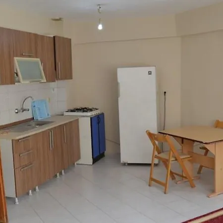 Ahmeda Apart Otel Ayvalı
