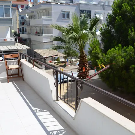 Aparthotel Ahmeda 3*